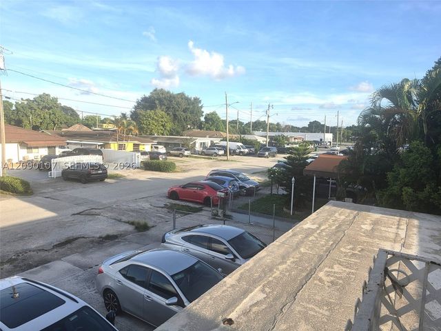 84 NW 75th Ave 1, Miami, FL 33126