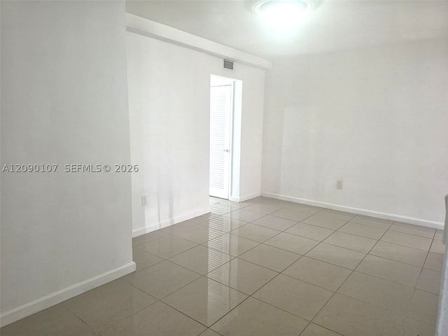 84 NW 75th Ave 1, Miami, FL 33126