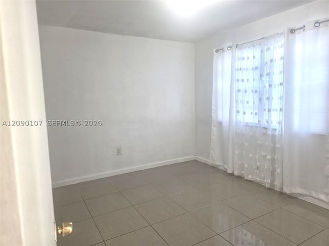 84 NW 75th Ave 1, Miami, FL 33126
