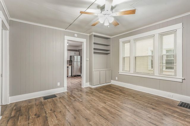 752 Crescent Street Ne, City Of Grand Rapids, MI 49503