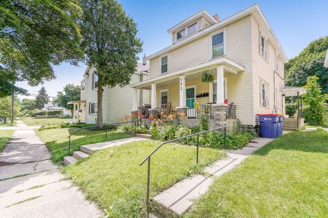 752 Crescent Street Ne, City Of Grand Rapids, MI 49503