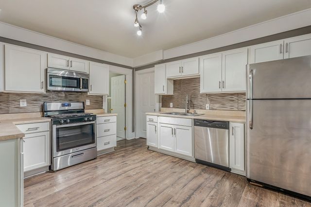 752 Crescent Street Ne, City Of Grand Rapids, MI 49503