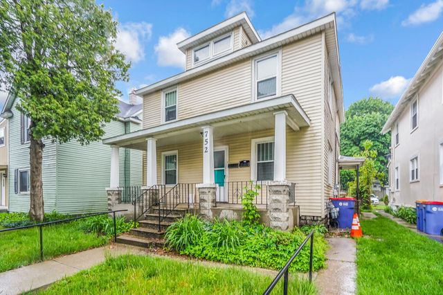 752 Crescent Street Ne, City Of Grand Rapids, MI 49503