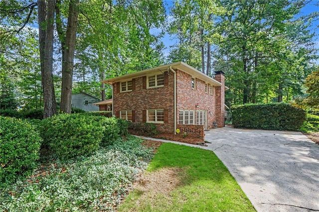 2113 Lavista Circle, Tucker, GA 30084