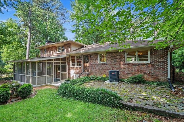 2113 Lavista Circle, Tucker, GA 30084