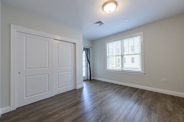 320 Middlesex Ave D206, Medford, MA 02155