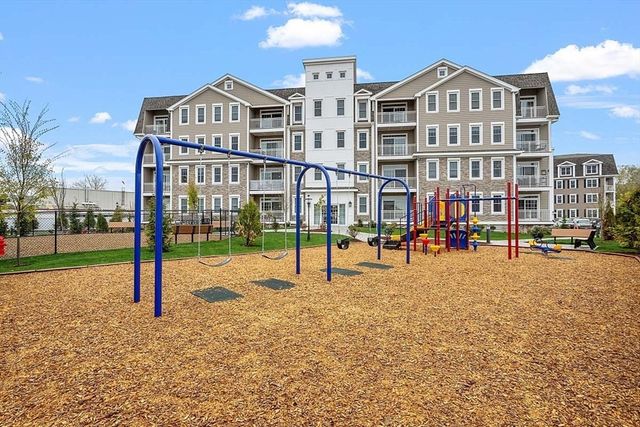 320 Middlesex Ave D206, Medford, MA 02155