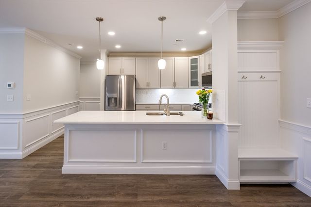 320 Middlesex Ave D206, Medford, MA 02155