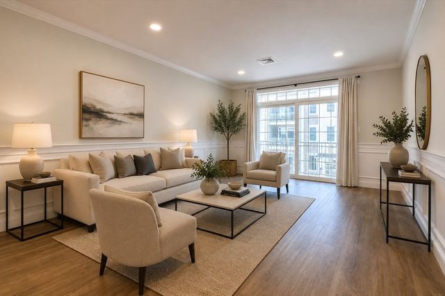 320 Middlesex Ave D206, Medford, MA 02155