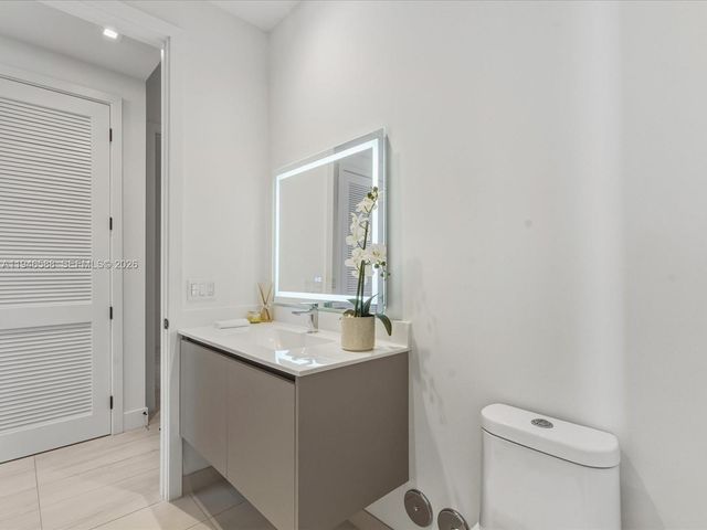 1030 15th St 213, Miami Beach, FL 33139