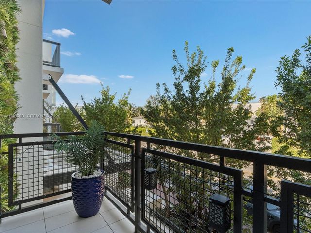 1030 15th St 213, Miami Beach, FL 33139