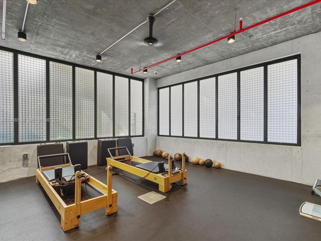 1030 15th St 213, Miami Beach, FL 33139