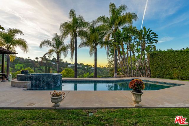 3761 Sheridge Drive, Sherman Oaks, CA 91403