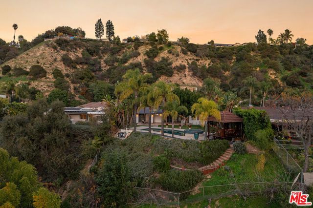 3761 Sheridge Drive, Sherman Oaks, CA 91403