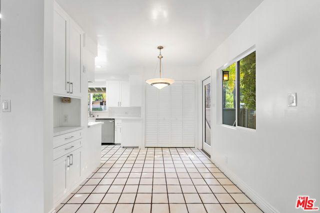 3761 Sheridge Drive, Sherman Oaks, CA 91403