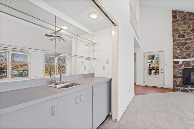 4304 ROYAL ABERDEEN ST, Columbia, MO 65203