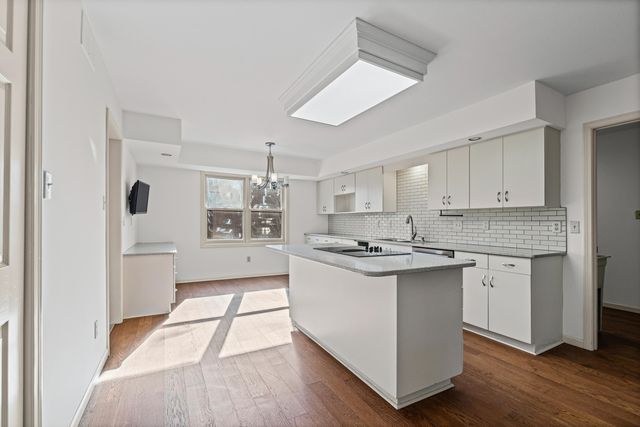 4304 ROYAL ABERDEEN ST, Columbia, MO 65203