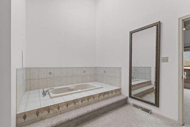 4304 ROYAL ABERDEEN ST, Columbia, MO 65203