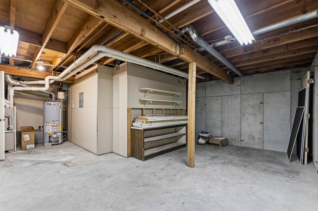 4304 ROYAL ABERDEEN ST, Columbia, MO 65203