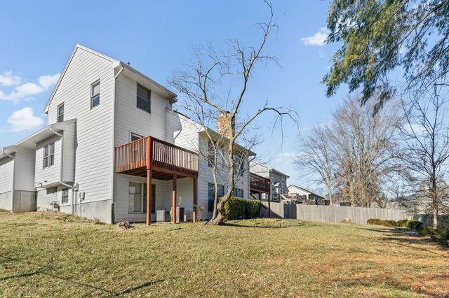4304 ROYAL ABERDEEN ST, Columbia, MO 65203