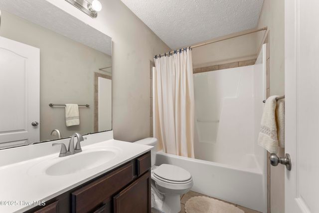 903 Periwinkle Court, Jacksonville, NC 28546
