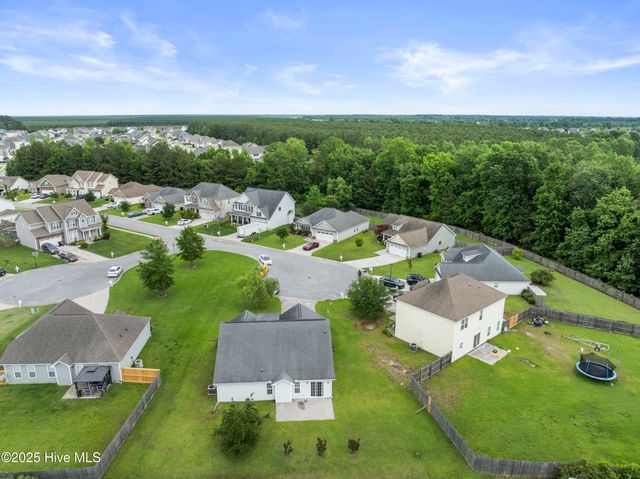 903 Periwinkle Court, Jacksonville, NC 28546