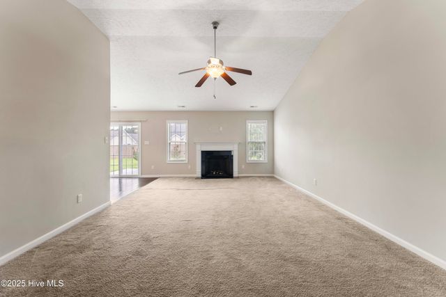 903 Periwinkle Court, Jacksonville, NC 28546