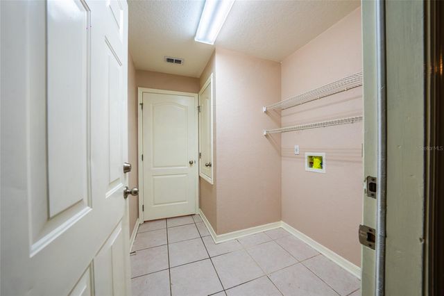 6940 BENTLY DRIVE, Lakeland, FL 33809