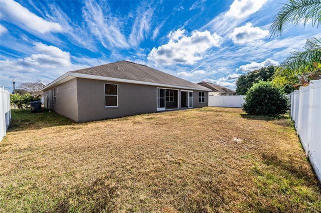 6940 BENTLY DRIVE, Lakeland, FL 33809