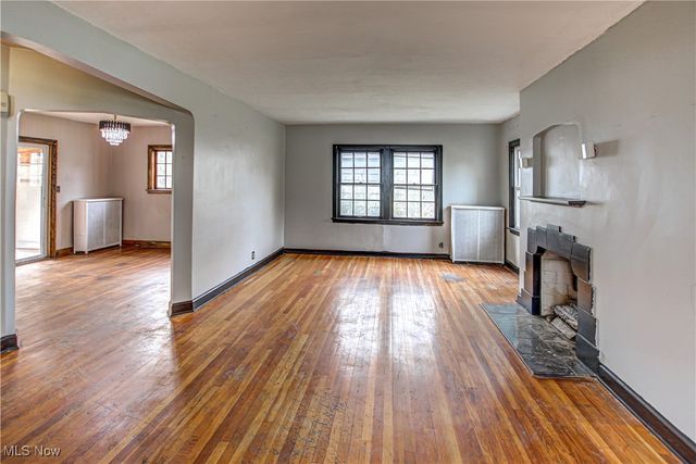 3092 Becket Road, Cleveland, OH 44120