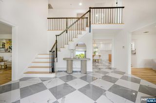 63 Westview Road, Wayne, NJ 07470
