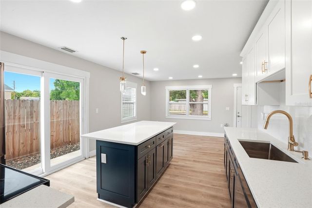 3610 28TH STREET N, St Petersburg, FL 33713