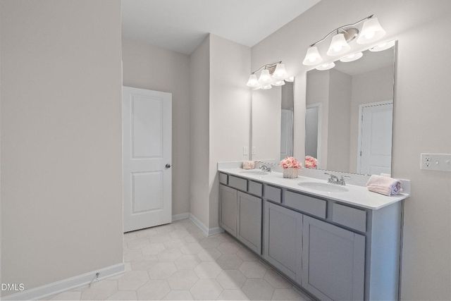 328 Sirius Drive, Sanford, NC 27330