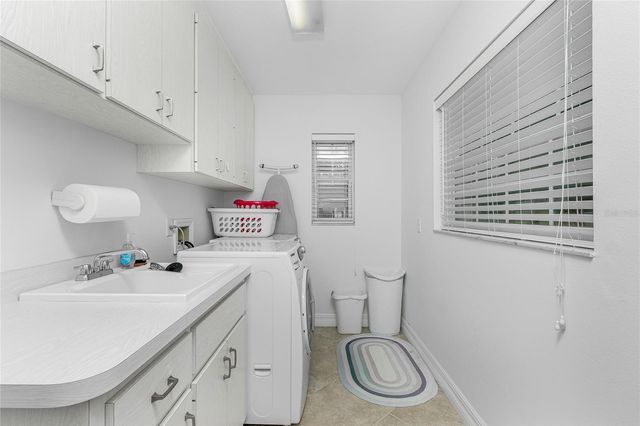 416 DEVONSHIRE LANE, Venice, FL 34293