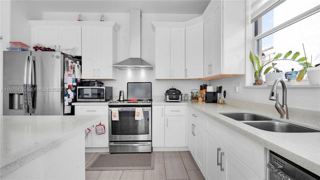 23813 SW 108th Ct, Homestead, FL 33032