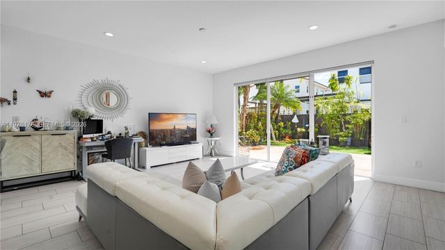 23813 SW 108th Ct, Homestead, FL 33032