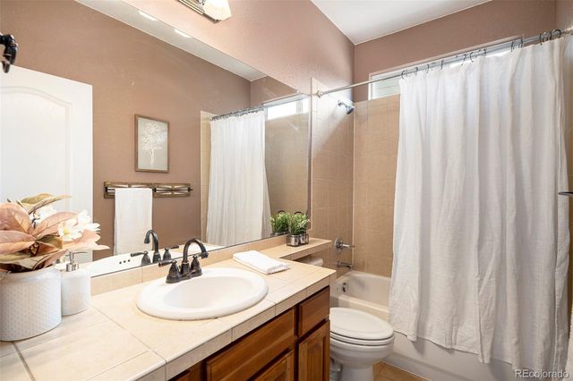 2749 Pemberly Avenue, Highlands Ranch, CO 80126