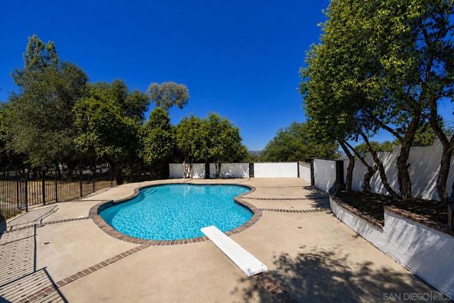 614 SNEATH WAY, Alpine, CA 91901