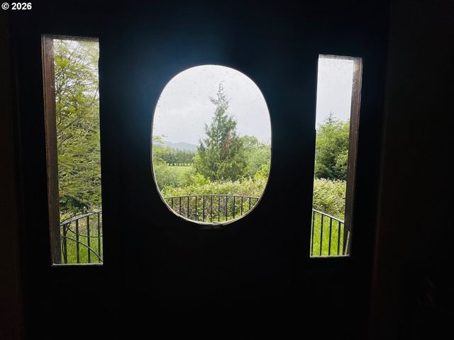 94449 COPE Ln, Langlois, OR 97450