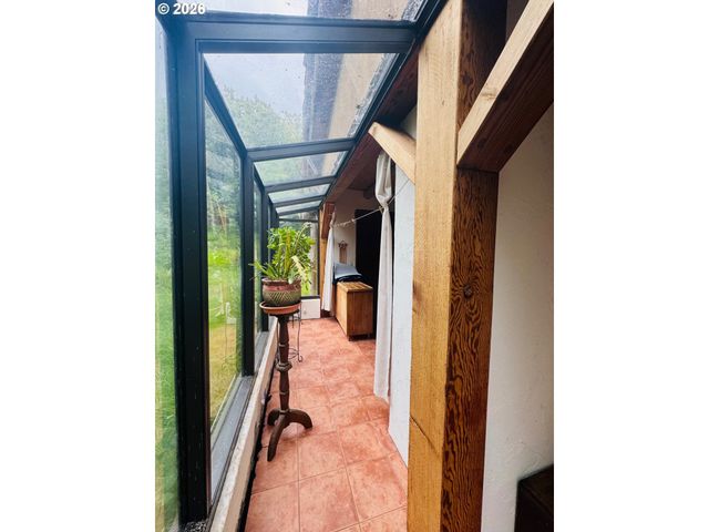 94449 COPE Ln, Langlois, OR 97450
