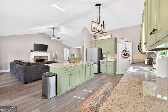 675 River Mist Circle, Jefferson, GA 30549