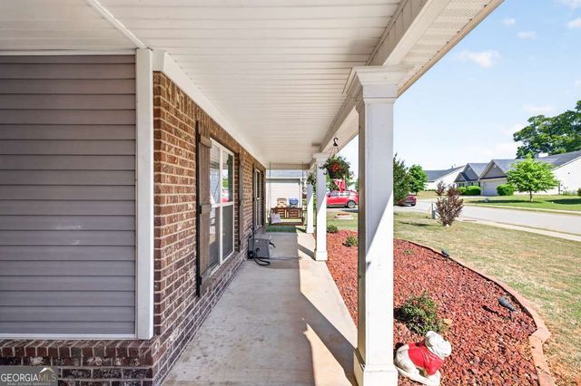 675 River Mist Circle, Jefferson, GA 30549