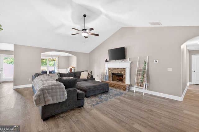 675 River Mist Circle, Jefferson, GA 30549