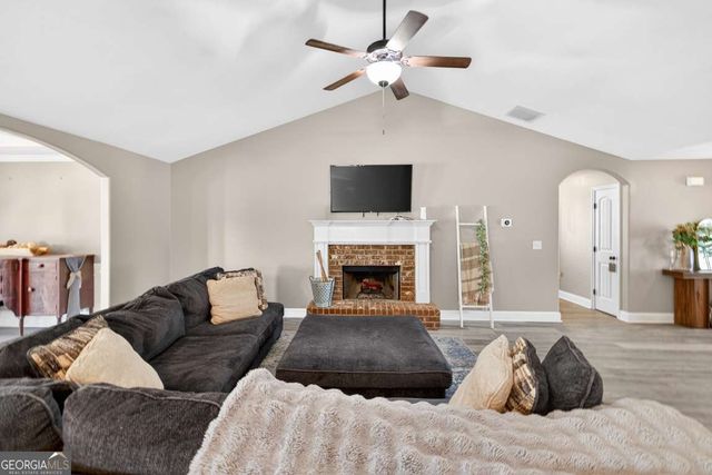 675 River Mist Circle, Jefferson, GA 30549