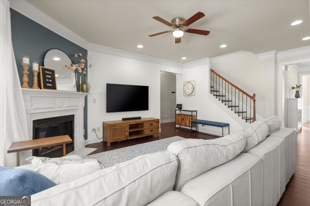 1530 Roswell Manor Circle, Roswell, GA 30076