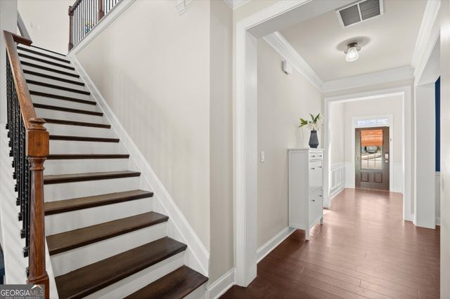 1530 Roswell Manor Circle, Roswell, GA 30076