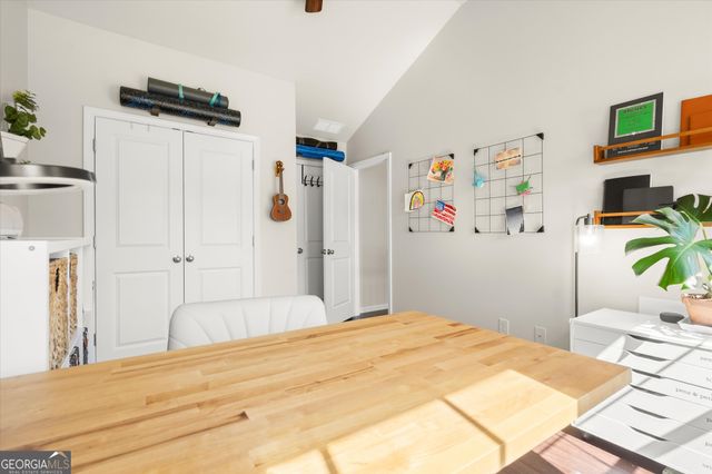 1530 Roswell Manor Circle, Roswell, GA 30076