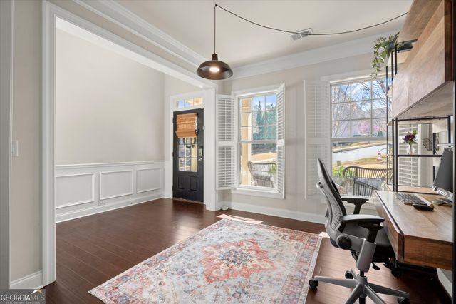 1530 Roswell Manor Circle, Roswell, GA 30076