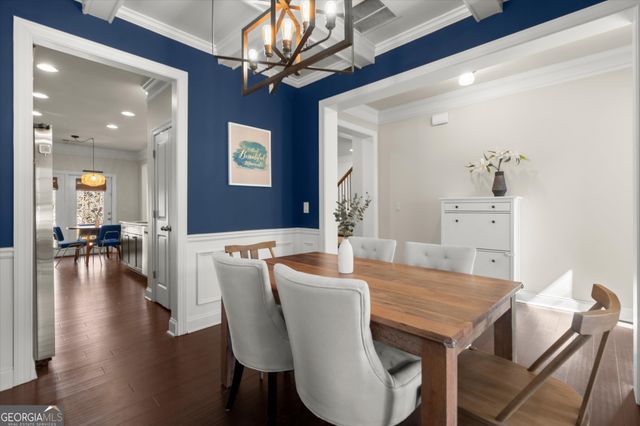 1530 Roswell Manor Circle, Roswell, GA 30076