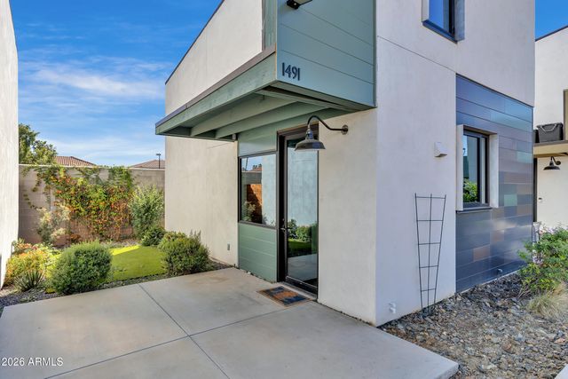 1491 S RITA Lane, Tempe, AZ 85281